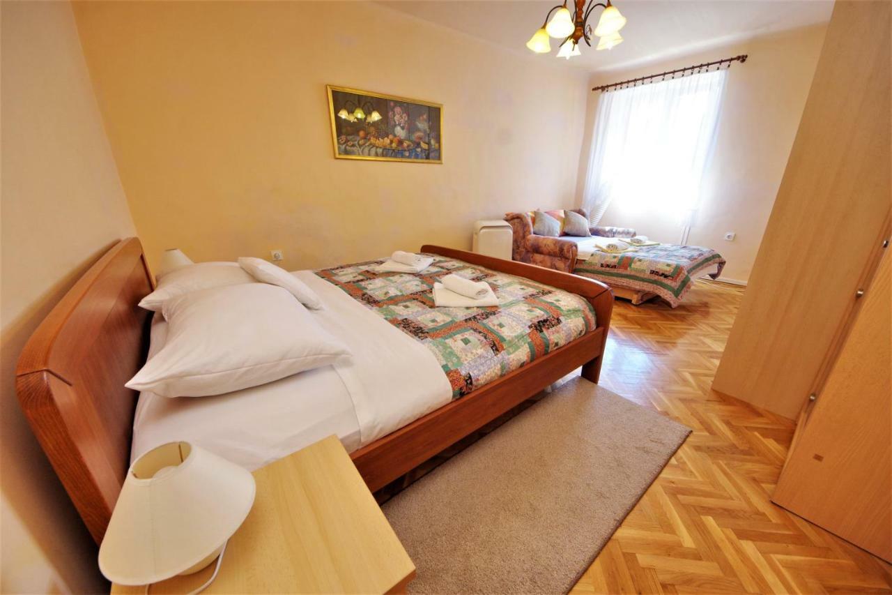 Apartman Olive Garden 자다르 외부 사진